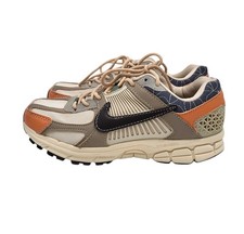 Nike Air Zoom Vomero 5 Sashiko Men's 8 Sanddrift Khaki Earth FZ5051-121 Cream