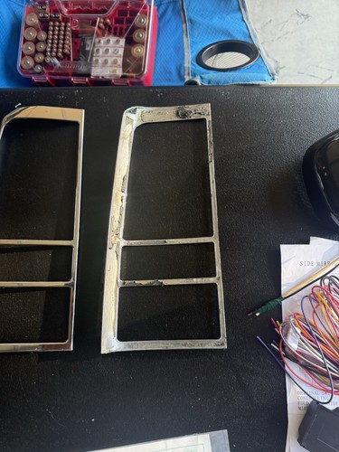 2004-2006 Scion Xb Chrome OEM Light Covers  - Bild 2 von 3