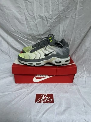 Nike Air Max Plus 1