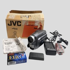 JVC GR-SXM920U 400X Zoom Super VHS Camcorder Compact Record/Playback READ