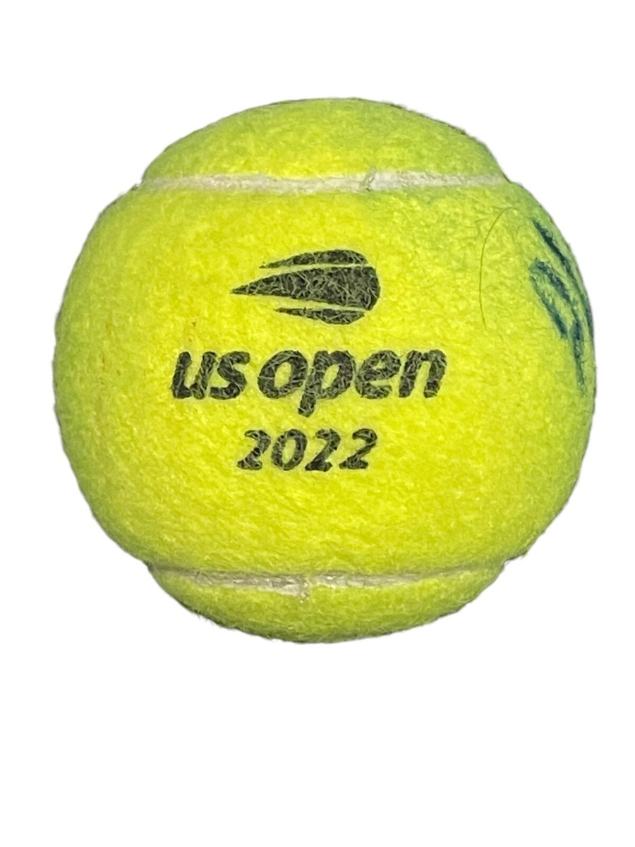 Rafael Nadal(サイン入りボール) ROGER FEDERER & RAFAEL NADAL Signed Tennis Ball + Display