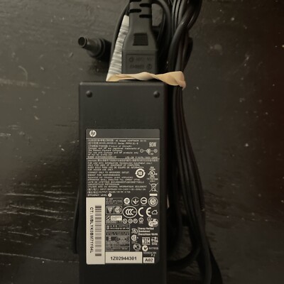 HP original Netzteil Model PPP012L-E Ladegerät Adapter 19V 4,74A 90W