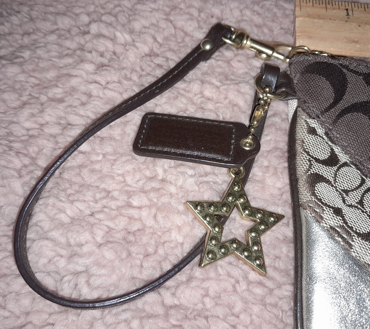 Coach EUC Chevron Patchwork Large Wristlet GOLD S… - image 2