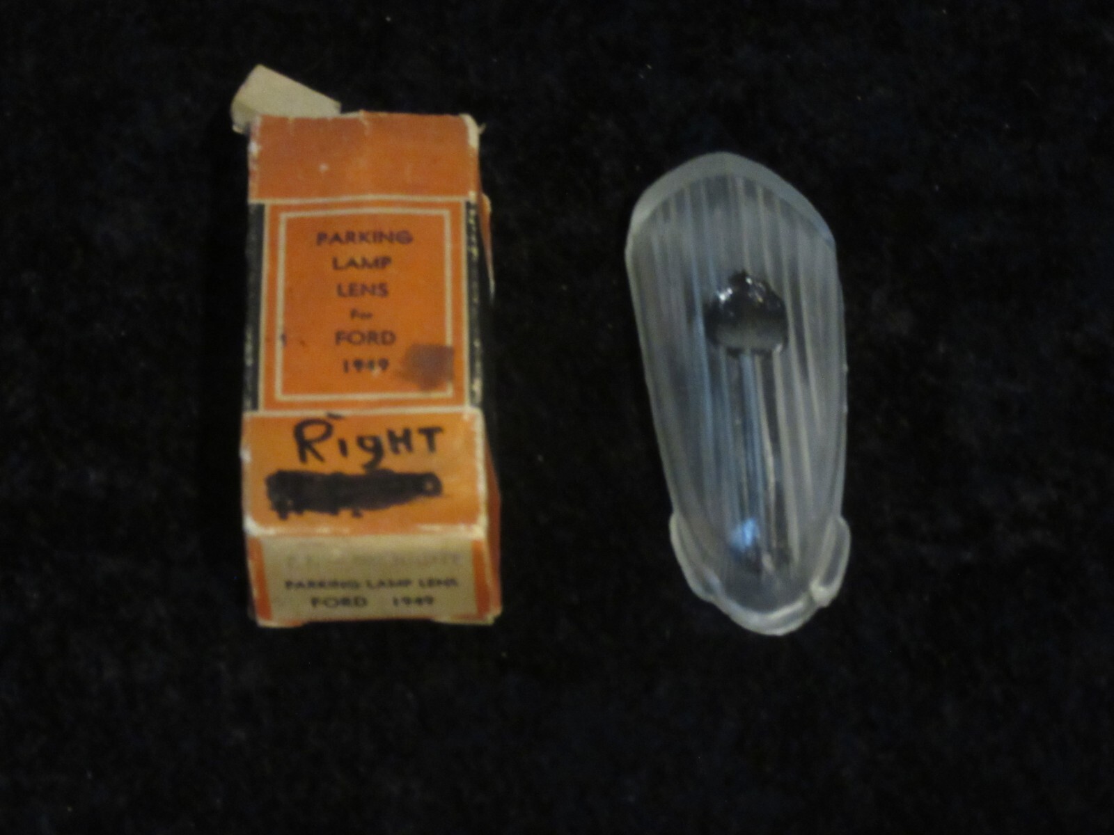 NOS 1949 Ford Lynx Eye Clear Glass Parking Lamp Lens Right (RH) In Original Box