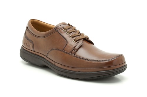 clarks width fittings