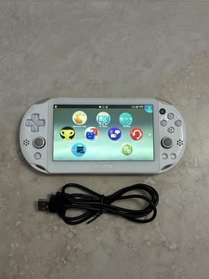 Sony PS Vita 2000 Slim PCH-2000 - White *GREAT* + Charger