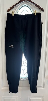 Adidas Men s Essentials Joggers/ Size Large Black. Excellent Condition