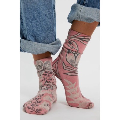 Magnolia Pearl Floral Moxie Socks Pink Botanical Boho Crew Socks NWT