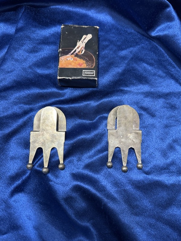VTG LOT OF (2) Clip-on Crown Spoon Holders by Highland ** 2 HOLDERS 1 BOX