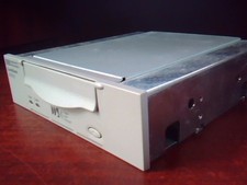 SCSI DAT Tape Drive HP C5686-60003 DDS4 40GB C5686A A032