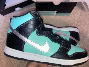tiffany diamond dunks