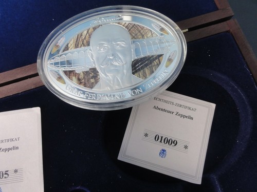 Gigant Medaille 85 mm x 62 mm ABENTEUER ZEPPELIN 4 Stück Auflage 1838 - 第 8/11 張圖片