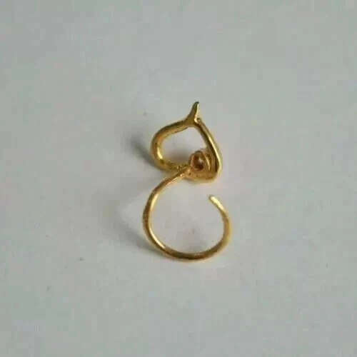 Pin de anillo piercing nariz con forma de corazón de moissanita real de 0,10 quilates enchapado en oro amarillo de 14 k Foto 4 de 4