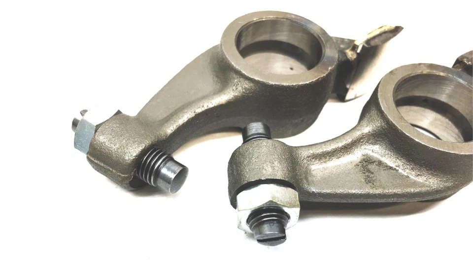 Sealed Power 2 Piece Rocker Arm Set R-901 NOS - Image 2 of 4