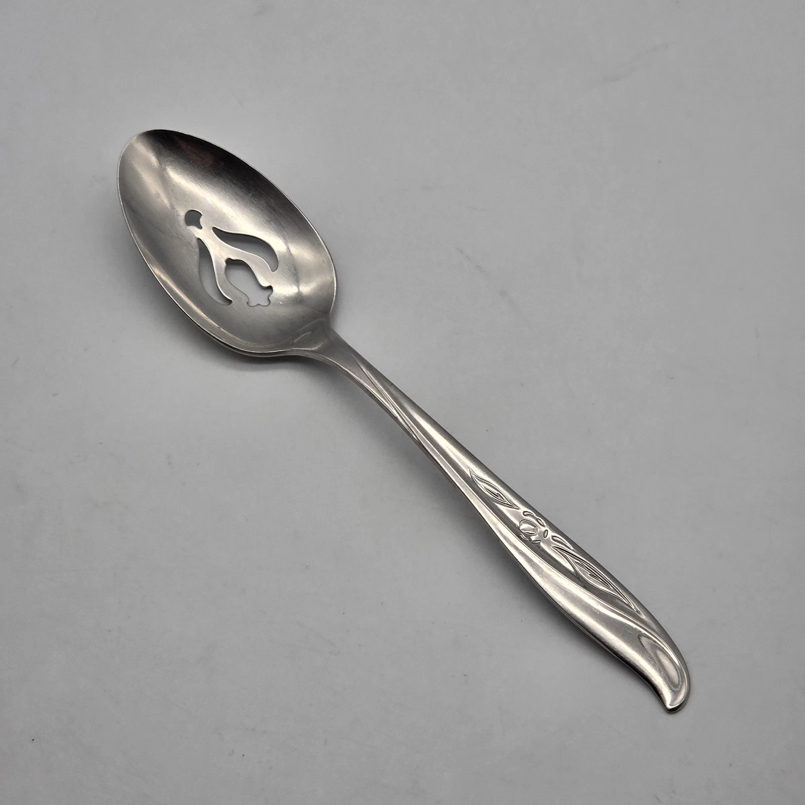 Jewel Tea AUTUMN LEAF International Insico Flatware Pierced Serving Spoon 8.5