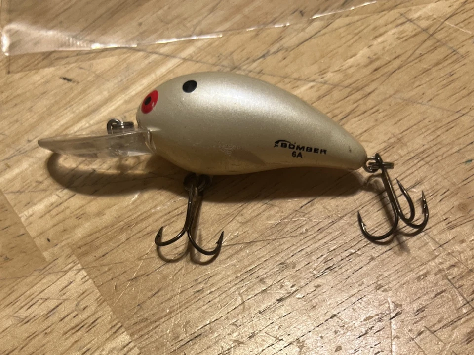 De Colección 6A Bombardero Modelo A Crankbait Excalibur Tx3 Ganchos Homer Foto 2 de 4