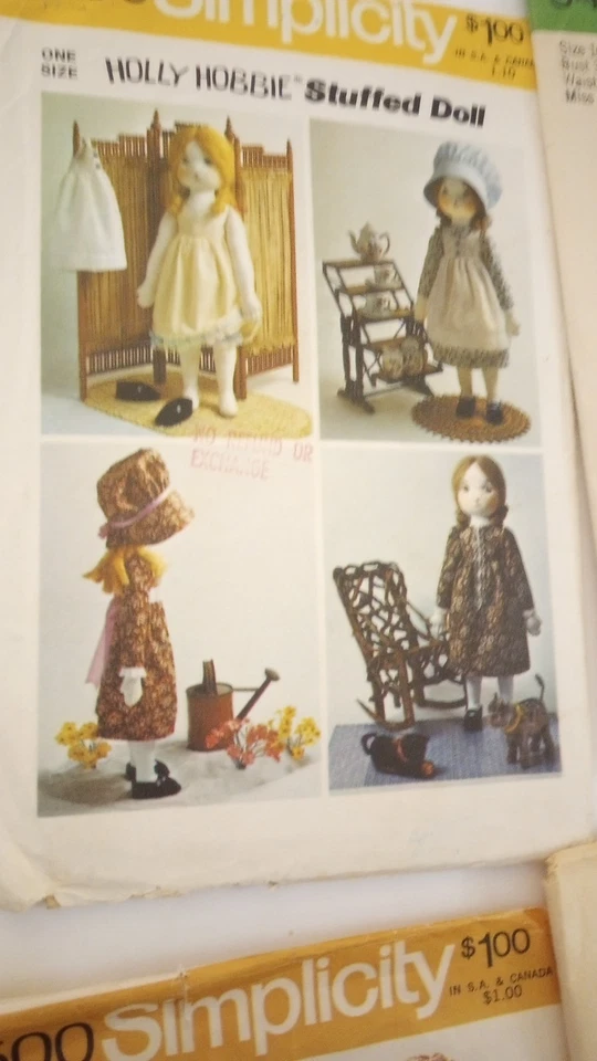 Sewing Patterns Lot Simplicity Vogue 60's, 70's,80's Vintage Fashion For Women - Image 4 of 4