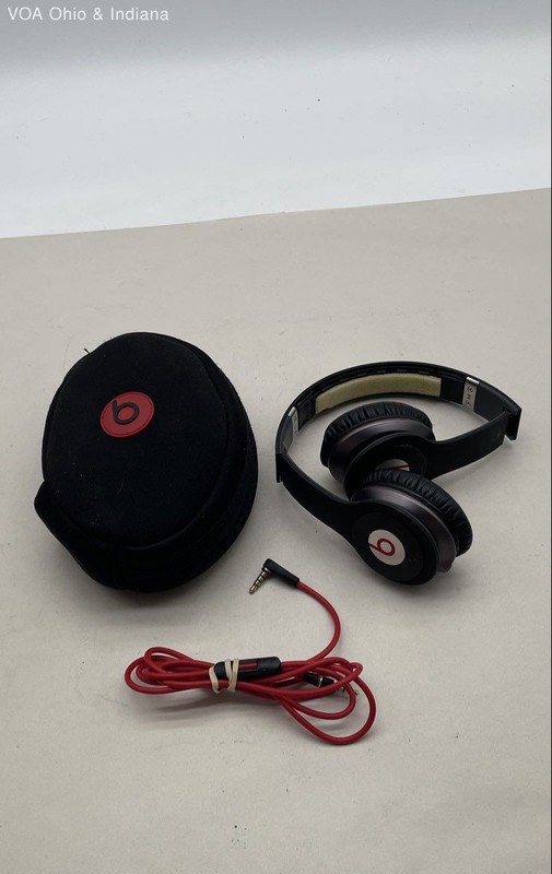 Beats by Dr. Dre Monster Solo On-Ear Headphones Black For Parts/Repair