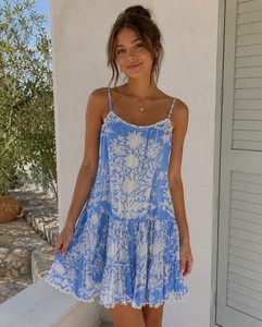 mini boden bow back dress NWT Mini Boden Cross-Back Dress – Mini World Explorers