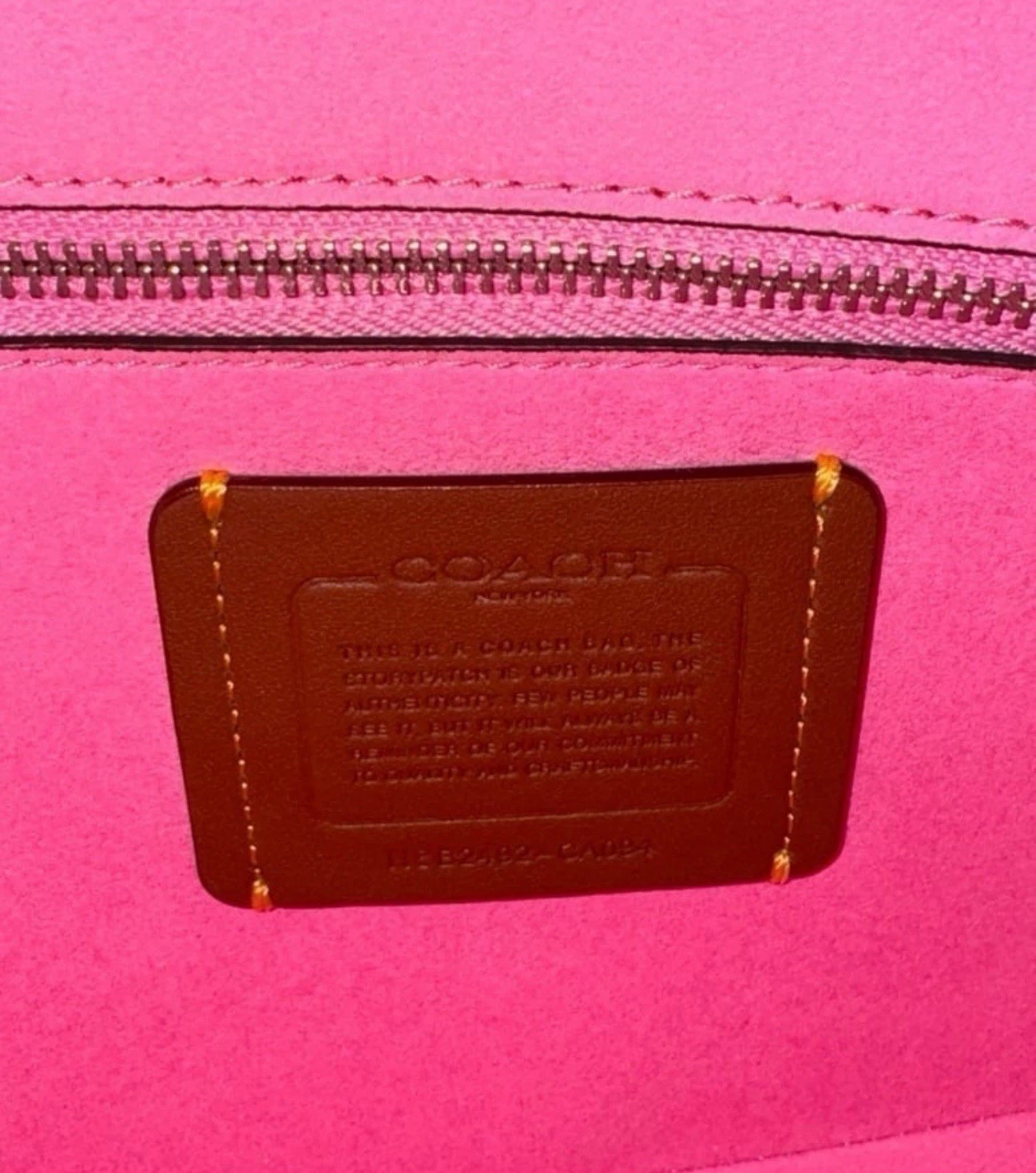 Borsa da sella Coach Willow con 2 cinghie in morbida pelle di ciottoli argento rosa vivo nuova con etichette
