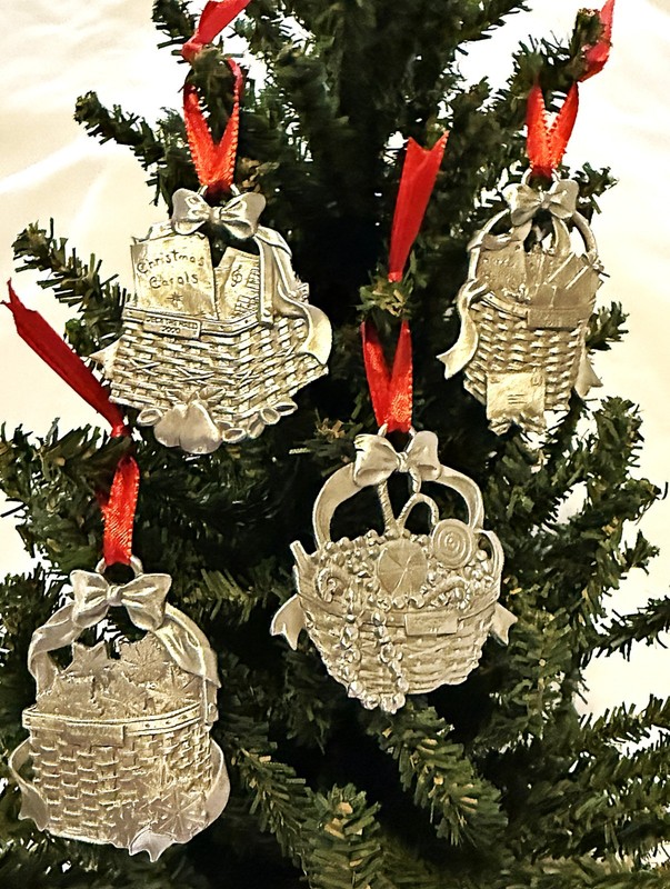 LONGABERGER Pewter Basket SET OF 4 ORNAMENTS 2002 in Original Plastic Boxes