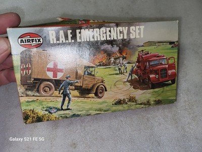 Airfix RAF Emergency Set Model Kit HO  Scale 02304-5
