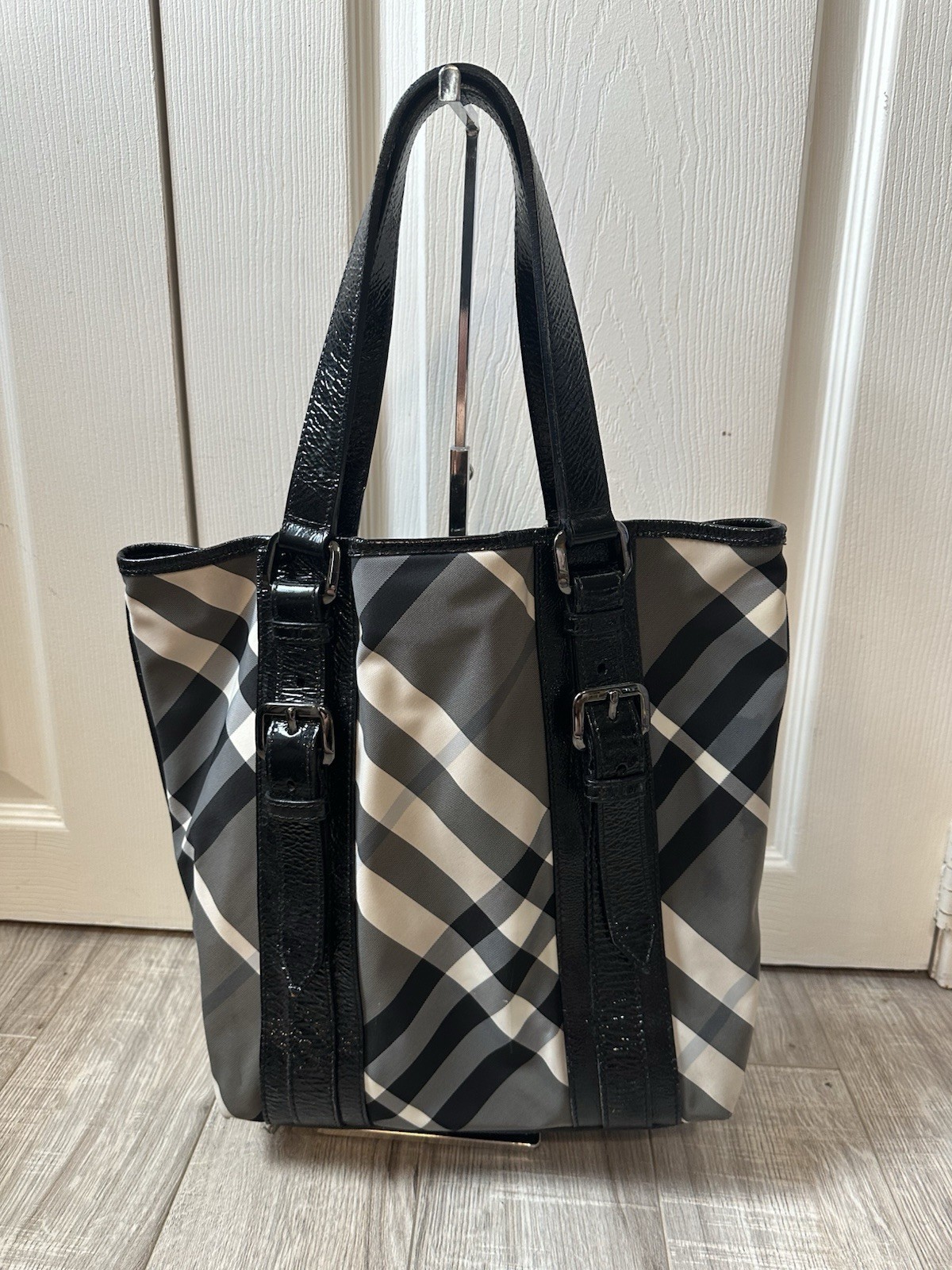 Burberry Purse and Wallet Set image 3