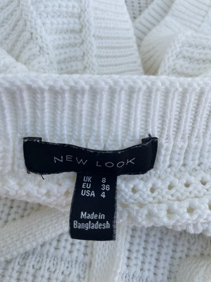 NEW LOOK. SIZE 8. LOVELY WHITE CROCHET CROP TANK TOP - Image 3 of 4