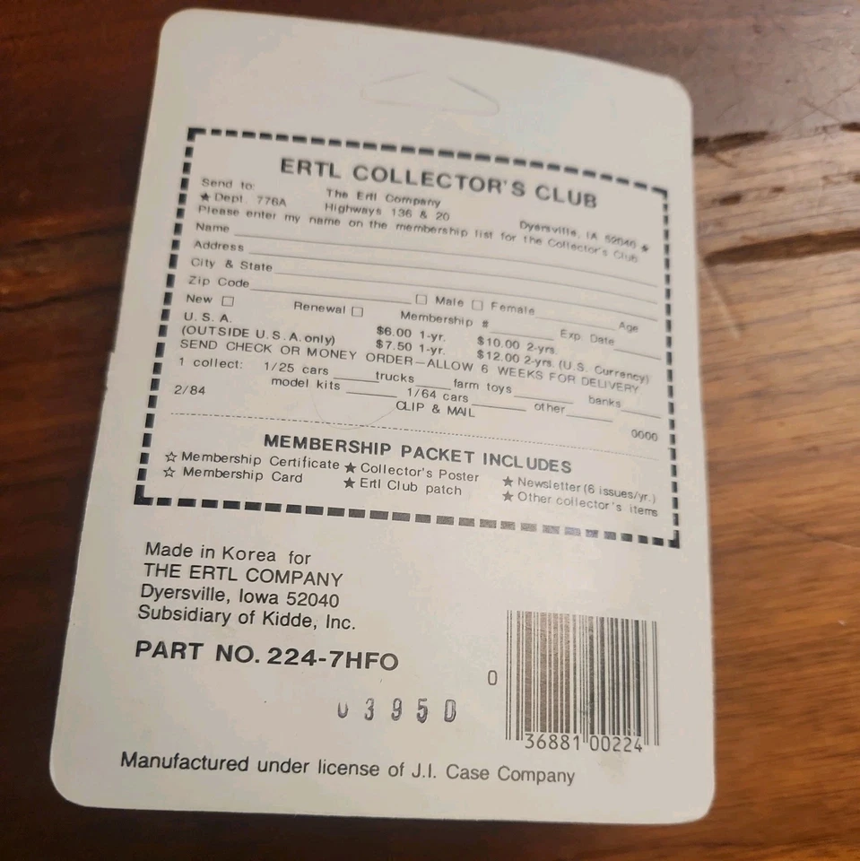 NEW ERTL Die cast Tractor Case 2294 Tractor with Cab #224 1:64 Scale Unpunched - Image 2 of 2