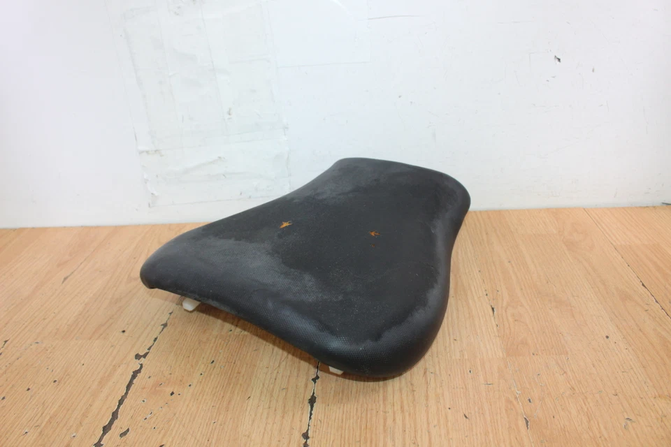 Sillín de asiento Suzuki GSXR1300R 2006 Hayabusa Foto 2 de 4