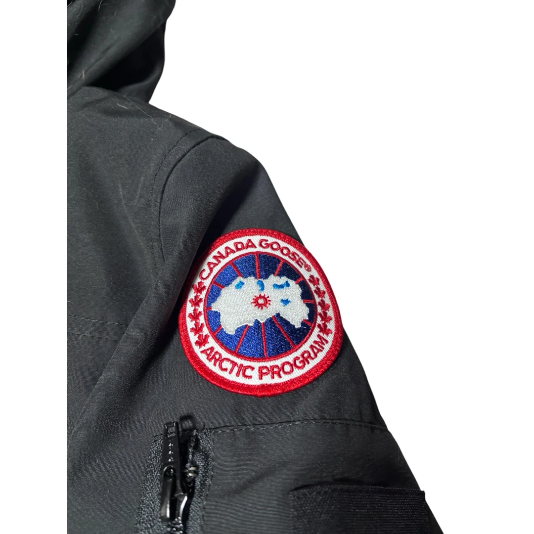 CANADA GOOSE CANADA PIUMINO D'OCA MONTEBELLO PARKA FELPA CON CAPPUCCIO XS NERO 2530L DAL GIAPPONE