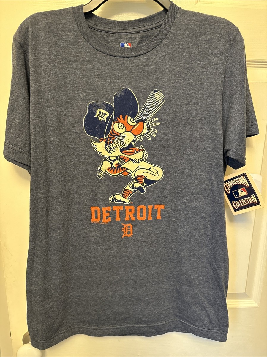 Cooperstown Collection Detroit Tigers Baseball Mascot Paws T