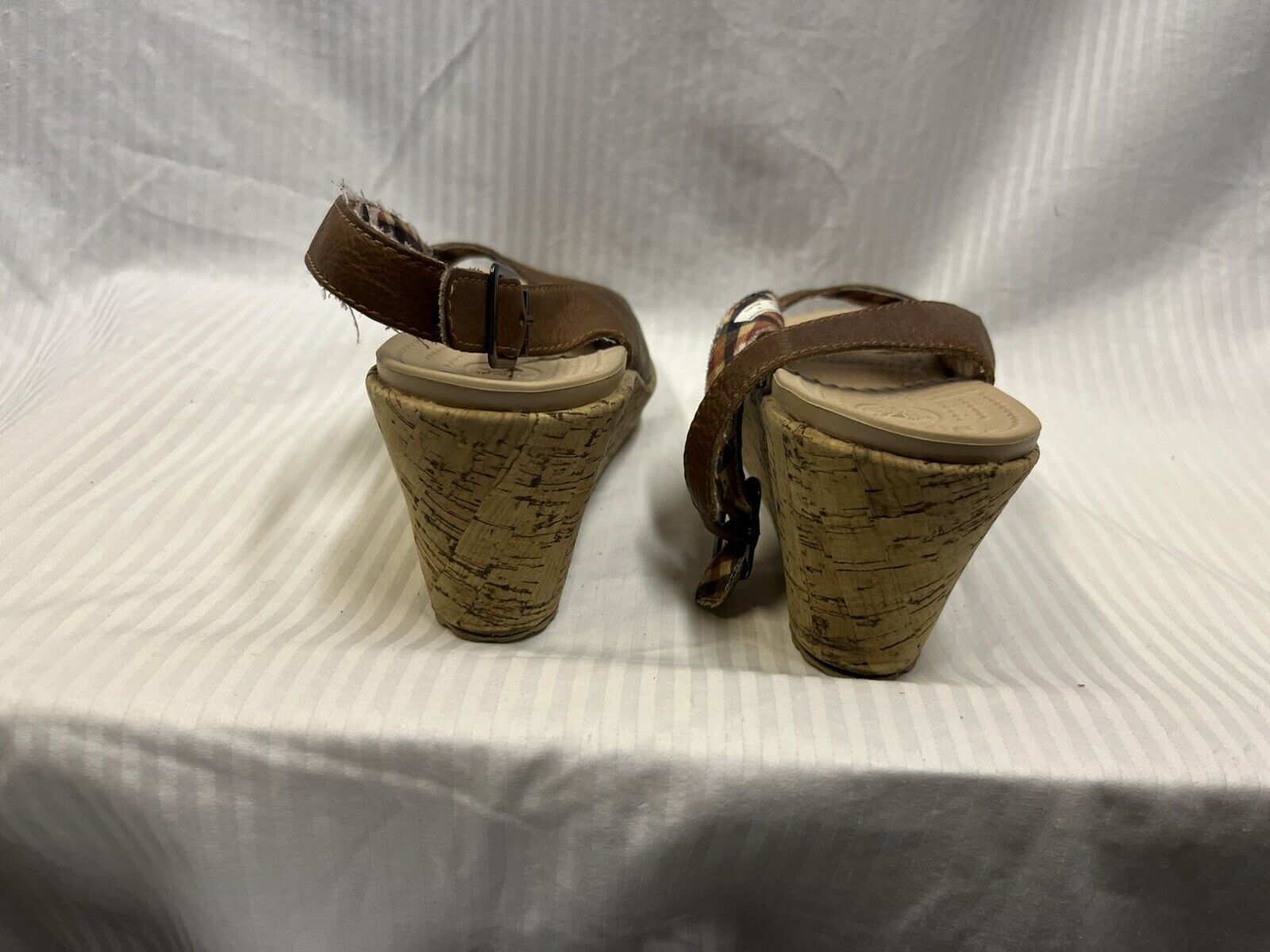 Picture 2 of 6