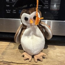 RARE VINTAGE TY Beanie Baby Wise the Owl Class of "1998" with errors collectible