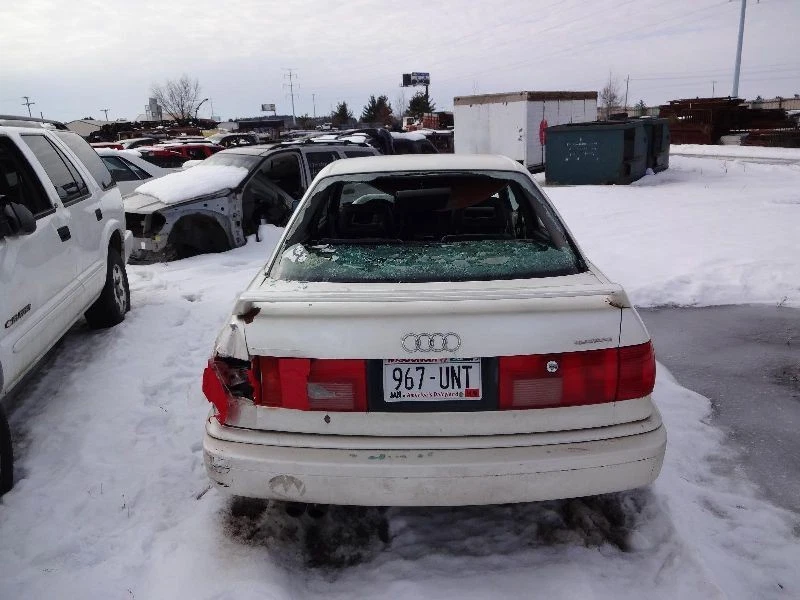 Compressor CA 6 cilindros através de VIN 039000 R12 compatível com 92-93 AUDI 100 119385 - Imagem 4 de 4