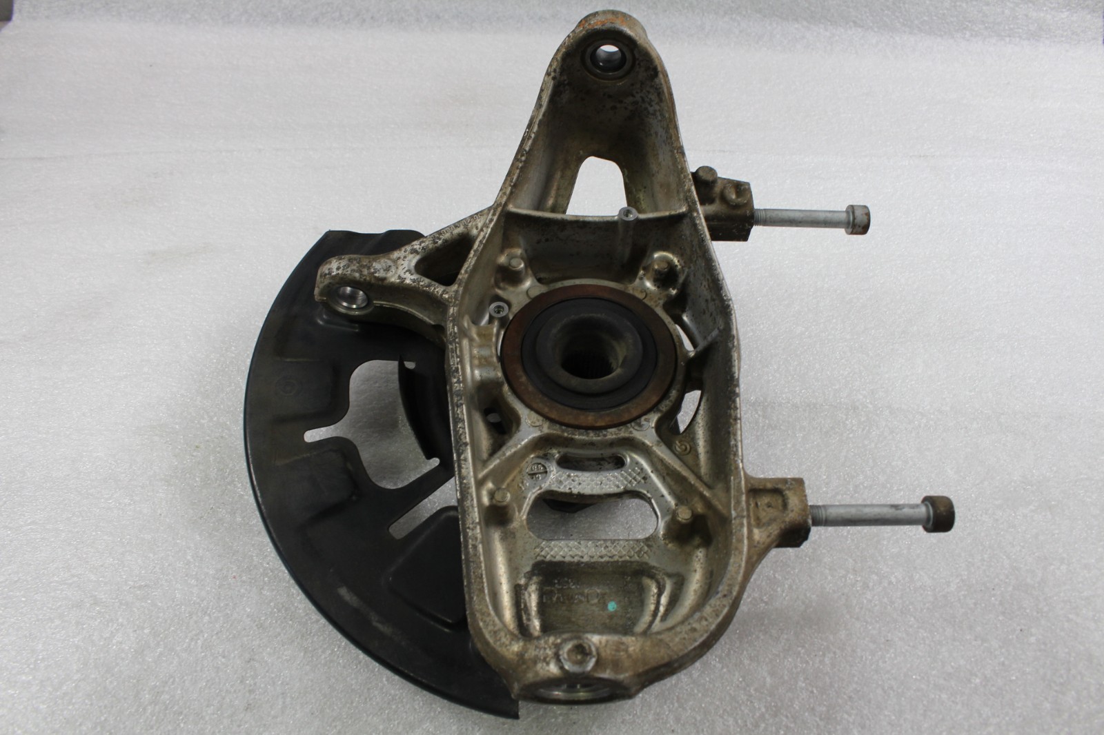 Ferrari California T, RH, Right, Front Spindle Knuckle, Used, P/N 289157
