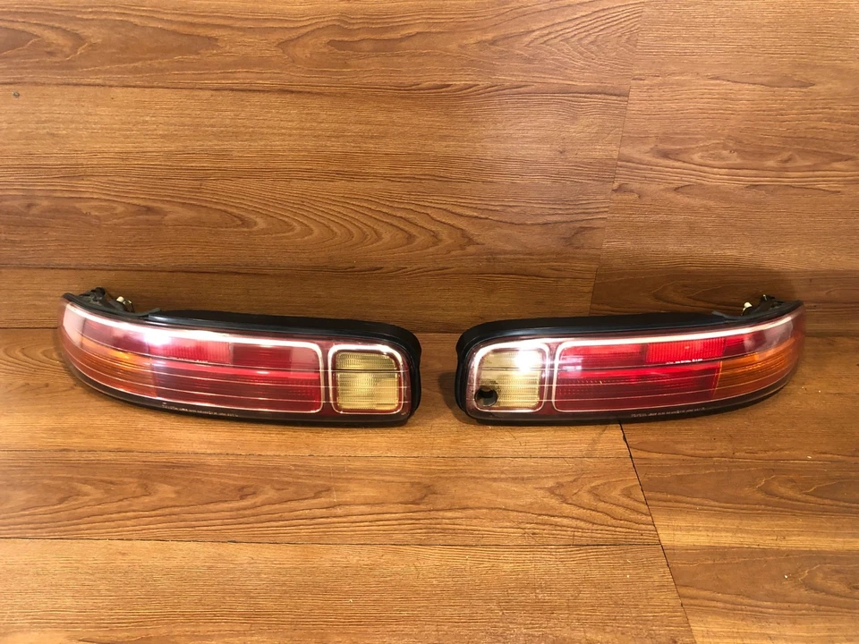 97-2000 LEXUS SC400 SC300 LUZ TRASERA IZQUIERDA Y DERECHA EXTERIOR LÁMPARA PAR OEM Foto 2 de 4