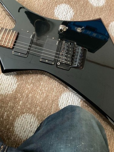Jackson Stars Kelly Cutsom Black EMG81 Floyd Rose Rare Guitar 2000 Made in Japan - Picture 4 of 18