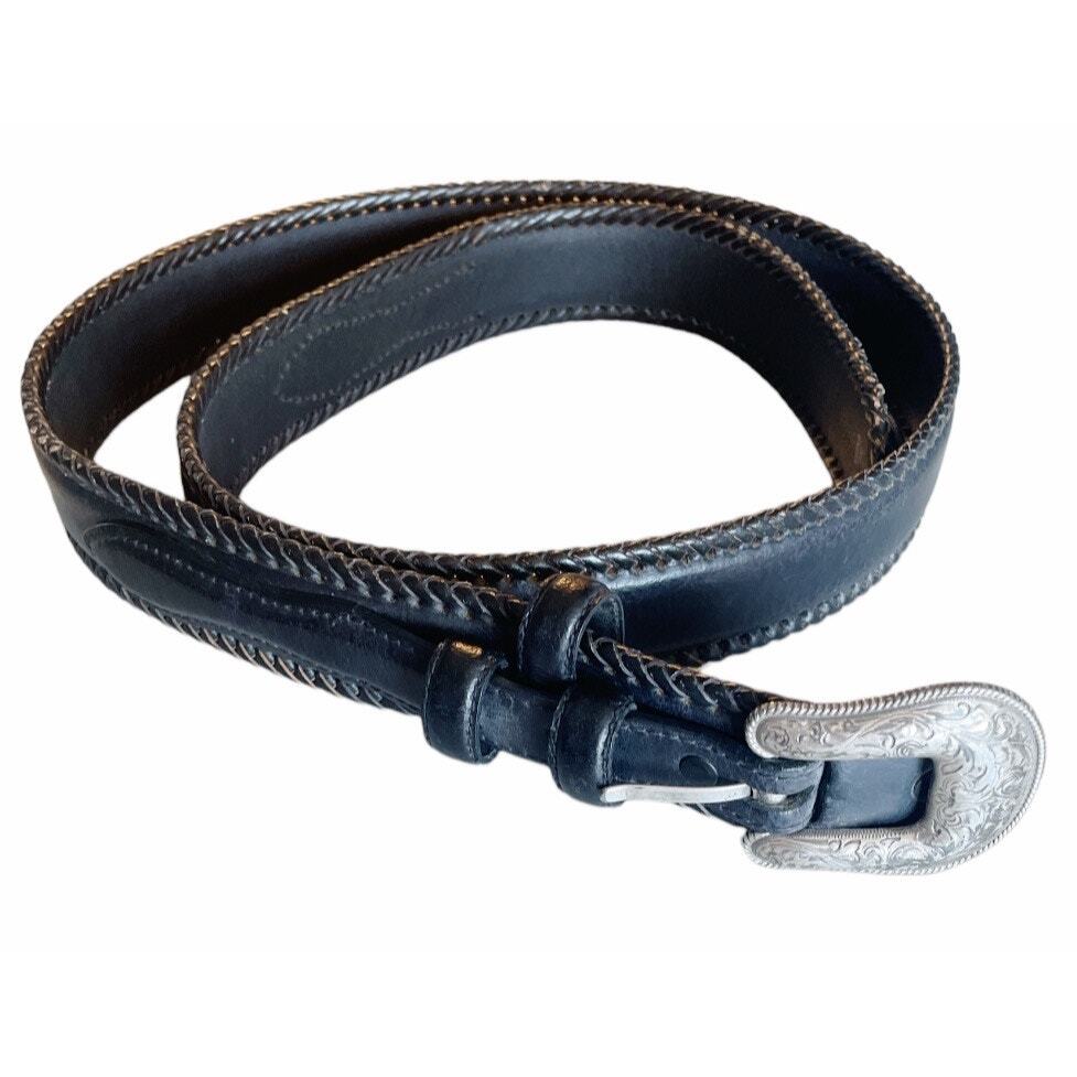 Genuine Black Leather Belt with a Concho Buckle in Size 42  display picture 3