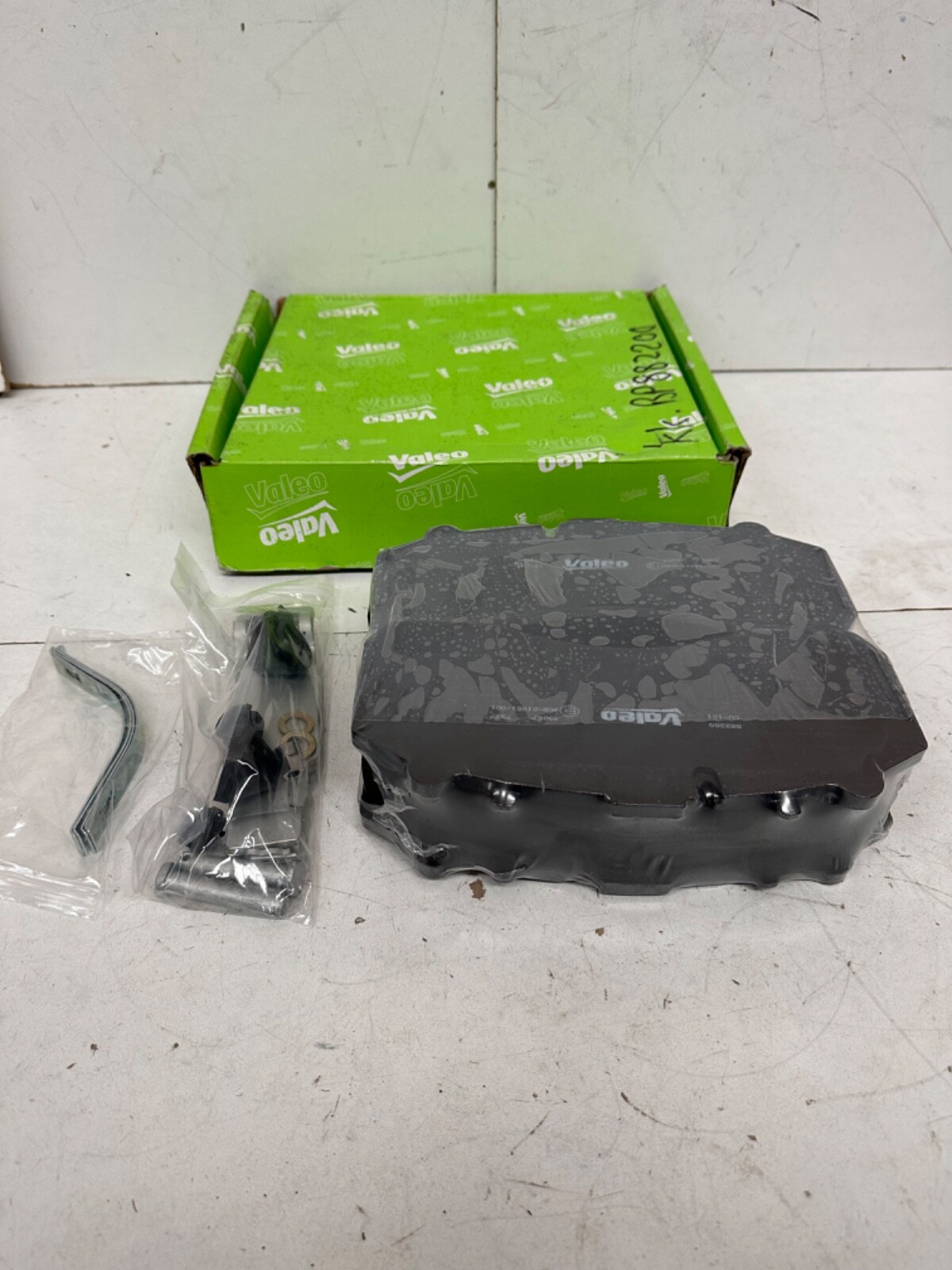 VALEO Brake pad set front/rear Truck/Lorry/HGV FITS IVECO/Mb/Man/Scania/Daf