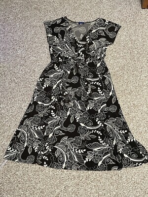 Large Brown and Cream Floral Dress - Good Condition | eBay