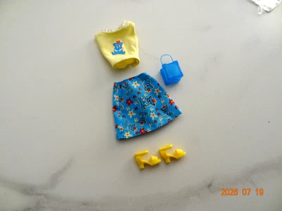 Tenue vintage Barbie Mattel Fashion Avenue # 29150 années 2000 Bloo Bear - Photo 1/4