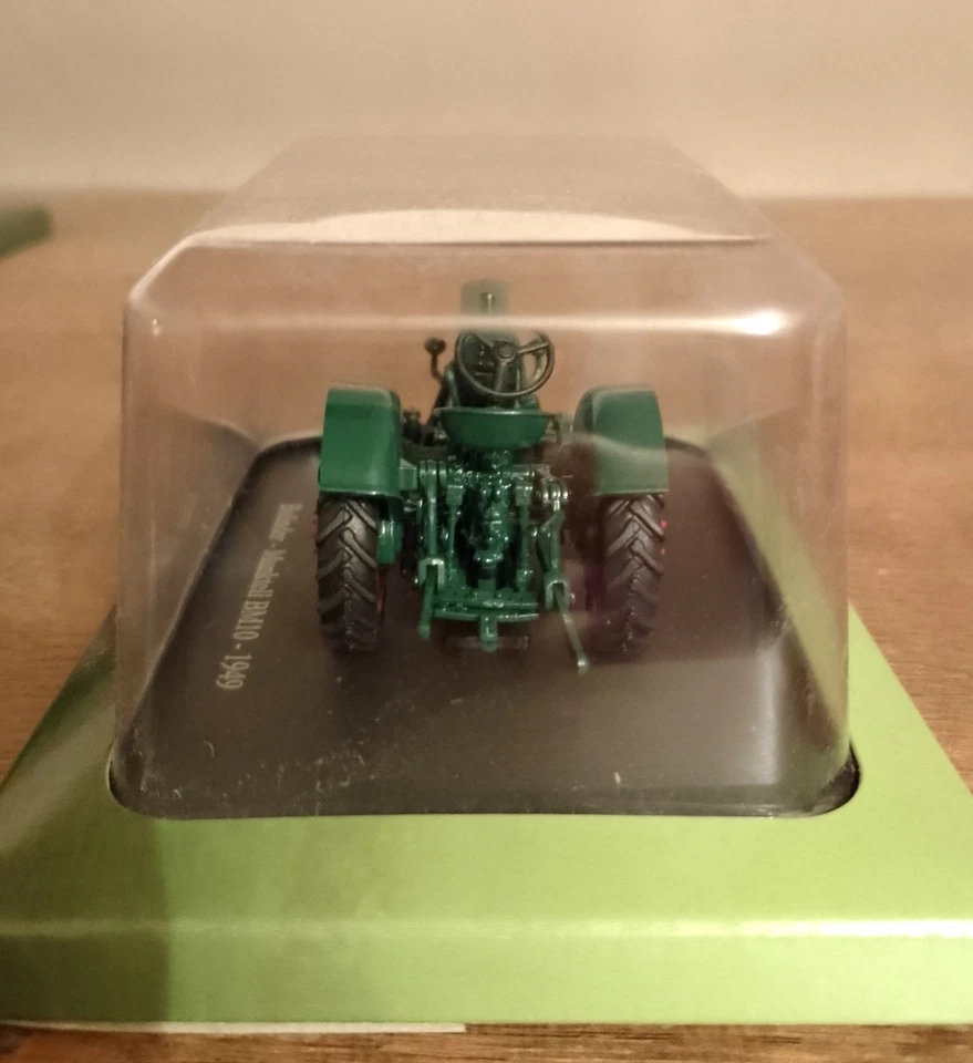 Tracteur Bolinder Munktell BM 10 - 1949. UH / Hachette collection. Neuf en boite - Photo 4/4