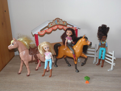 Dreamworks Spirit Riding Free Bundle Lucky Pru Abigail Chica Linda
