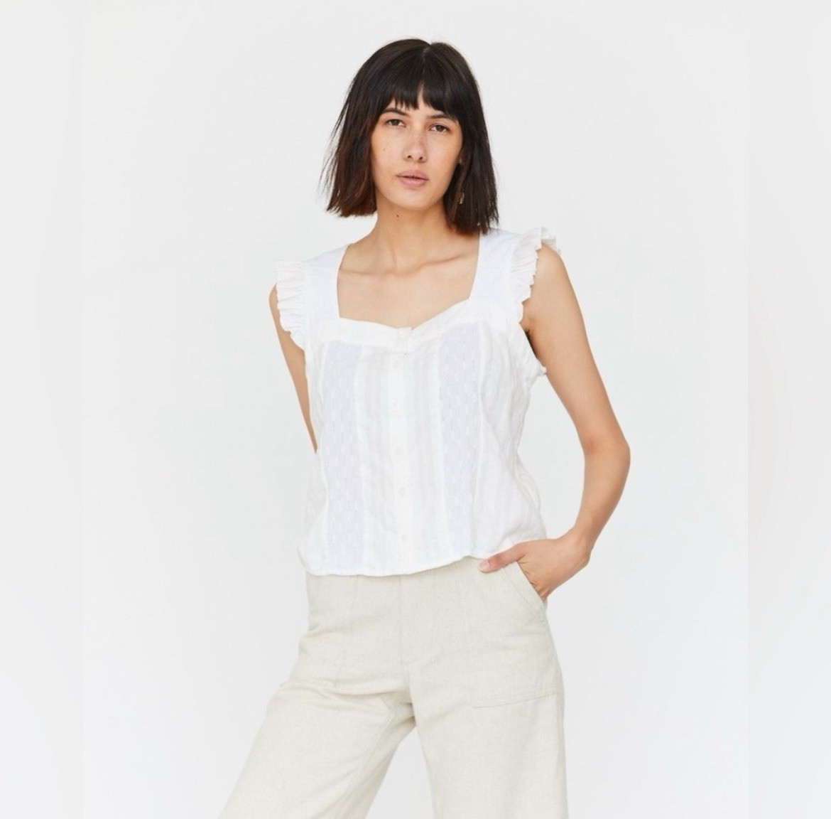 NWT Esby Vera White Lightweight Blouse Size Small Sustainable Small Business