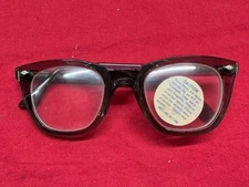 Sellstrom Safety Glasses 677-LCG Glasses 5-3/4 Spat. Clear Black Frame-Vintage!