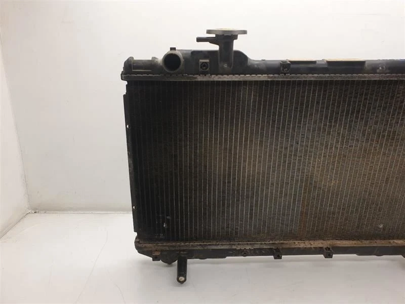 Radiador compatible con 96-97 RAV4 16400-7A122 Foto 2 de 4