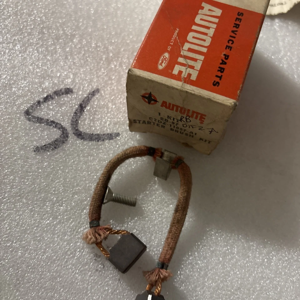 NOS 1962 1963 1964 FORD FAIRLANE FALCON CONJUNTO DE ESCOVA DE PARTIDA MANUAL C2DZ-11057-A1 - Imagem 2 de 3