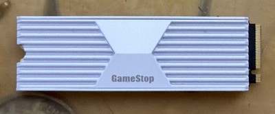 GameStop 1TB NVMe PCIe Gen4x4 M.2 2280 Internal SSD Heatsink White
