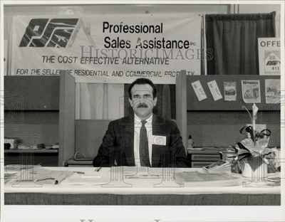 #ad 1983 Press Photo Keith Campbell at Eastern States Exposition Home Show $24.99